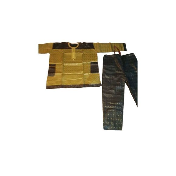 Traditional African dishaki and pants bought in Africa on a trip - Picture 5 of 5